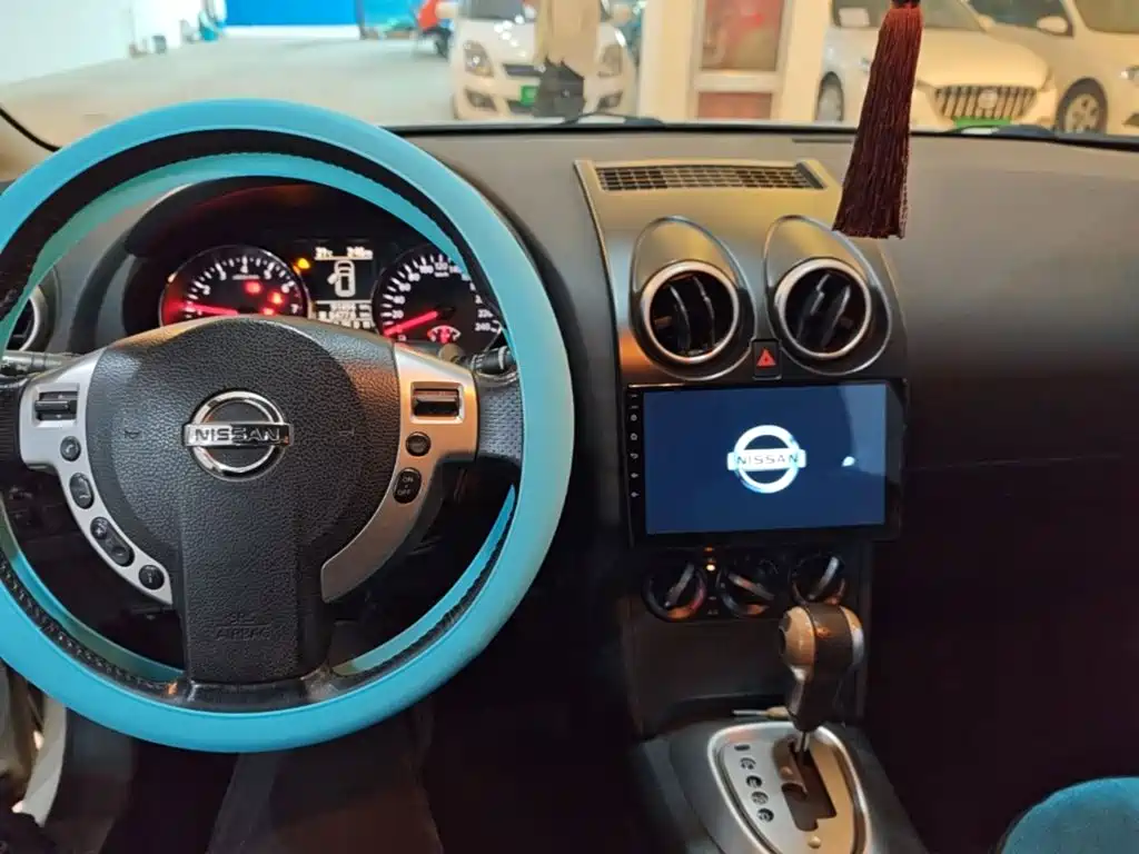 Nissan Qashqai — миниатюра 5