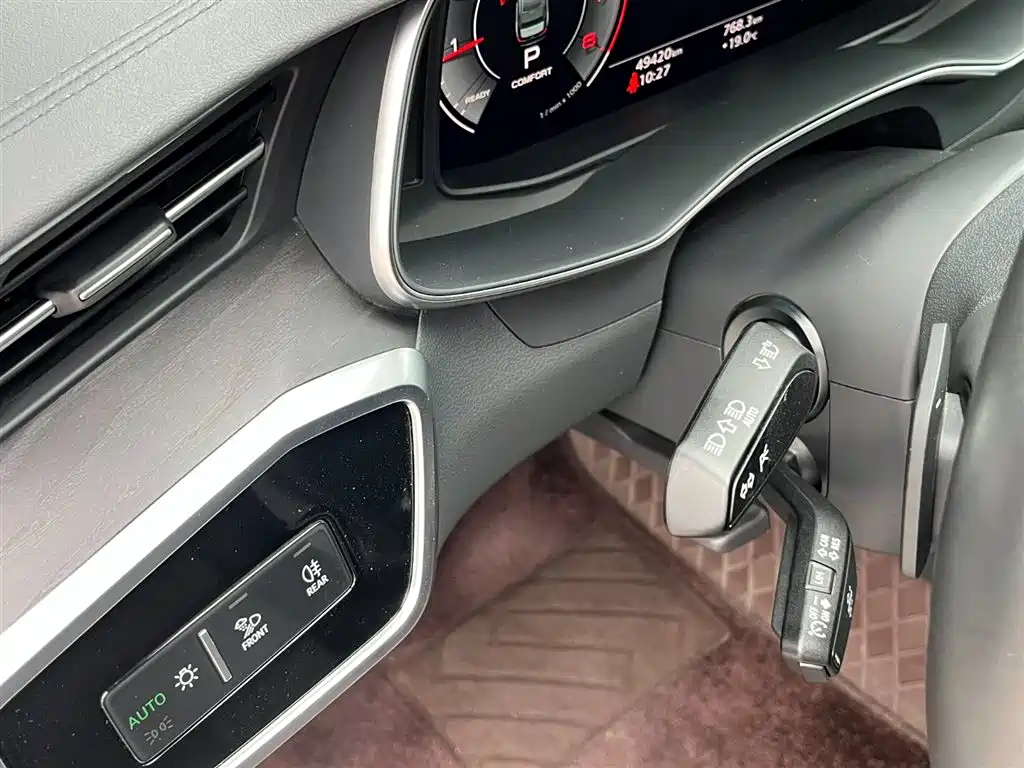Audi A6L 2023 — фото 11