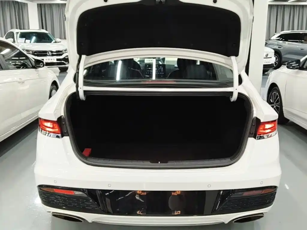 Hyundai Fista — миниатюра 15