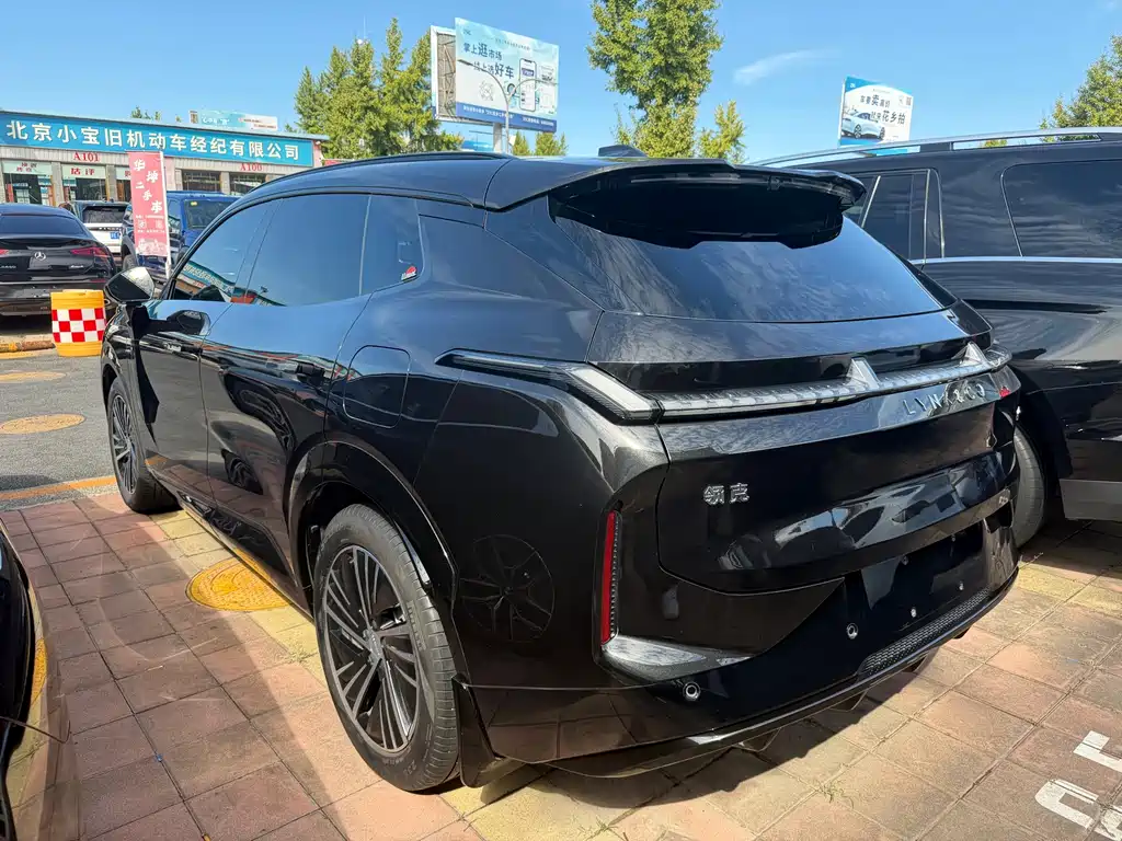 Lynk & Co 08 EM-P — миниатюра 13