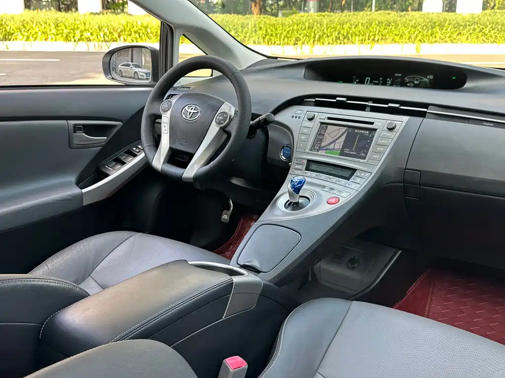 Toyota Prius — фотографии объявления, Фото 12