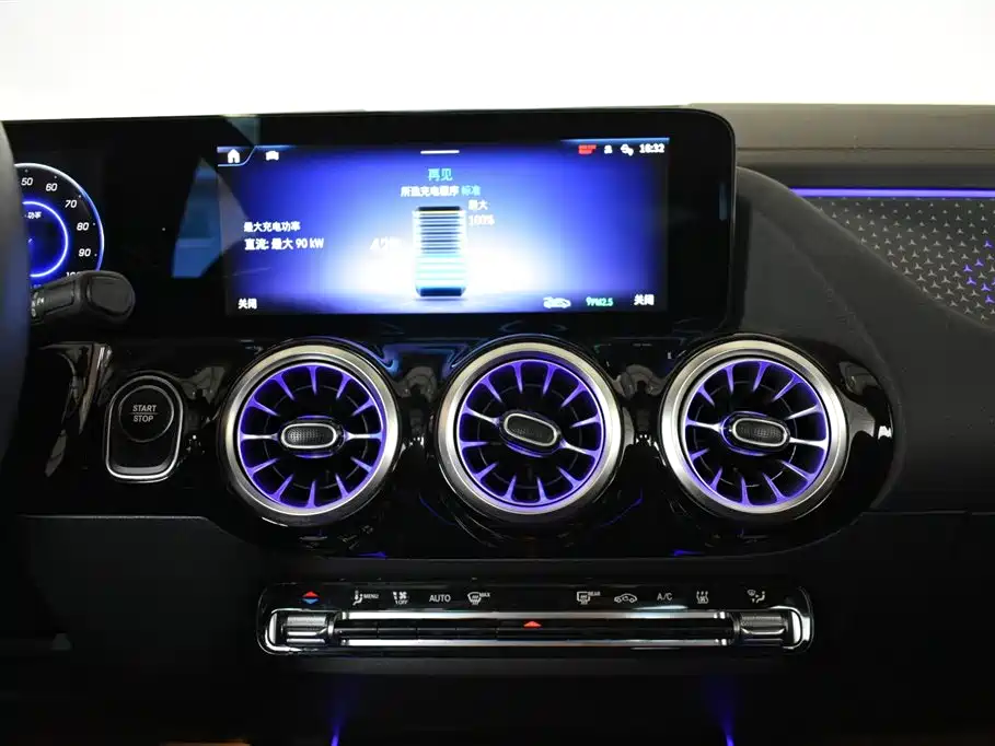Mercedes-Benz EQA — миниатюра 10