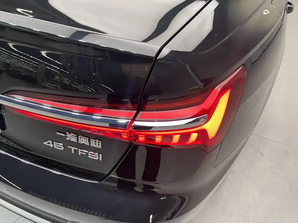 Audi A6L — миниатюра 25