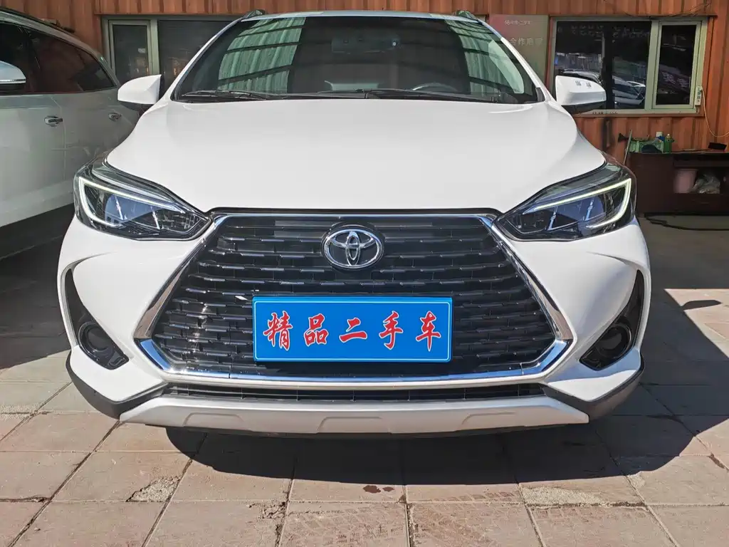 TOYOTA YARIS L ZHIXUAN