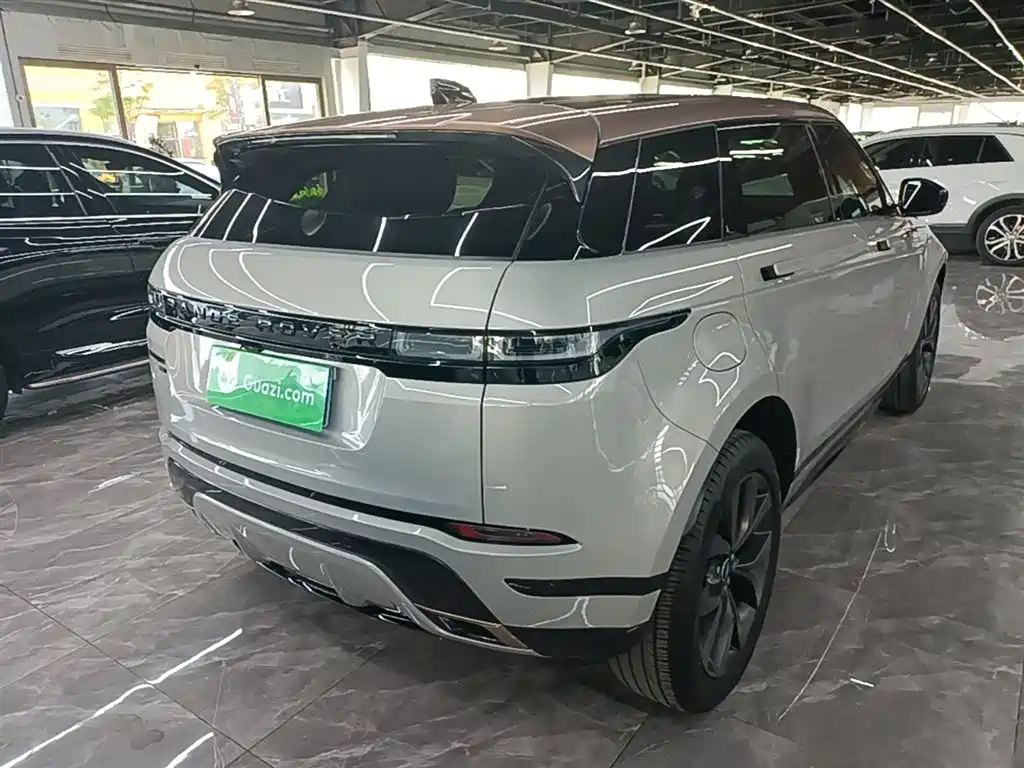 Land Rover Range Rover Evoque 2023 L 249PS