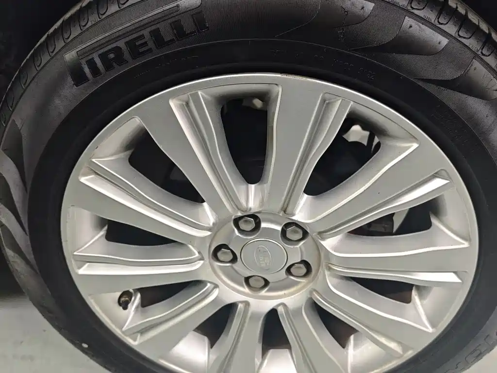 LAND ROVER RANGE ROVER AURORA