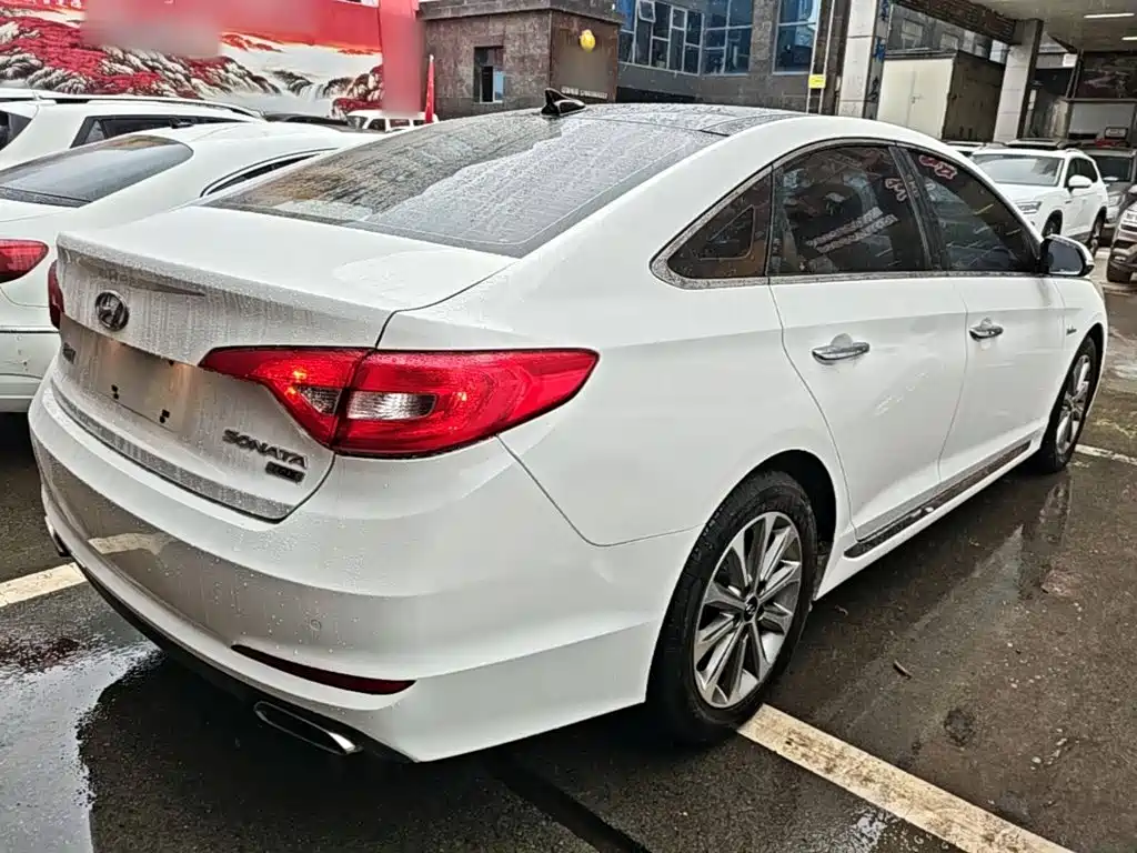 Hyundai Sonata — миниатюра 7