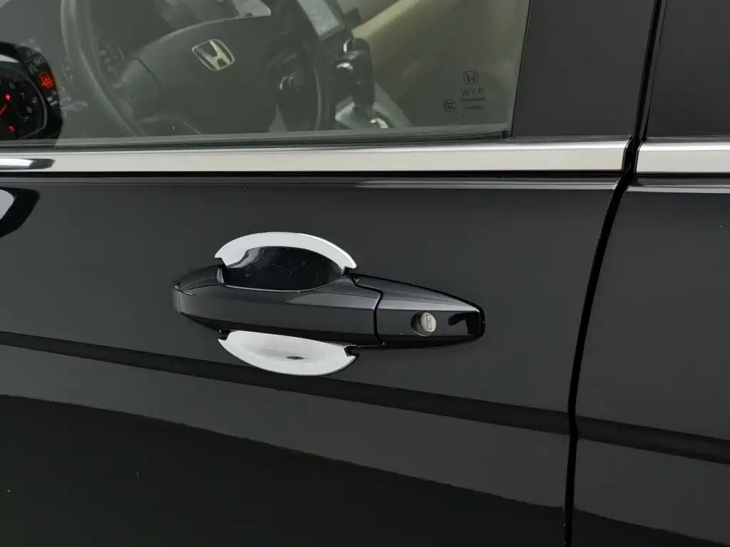 Honda CR-V — миниатюра 18
