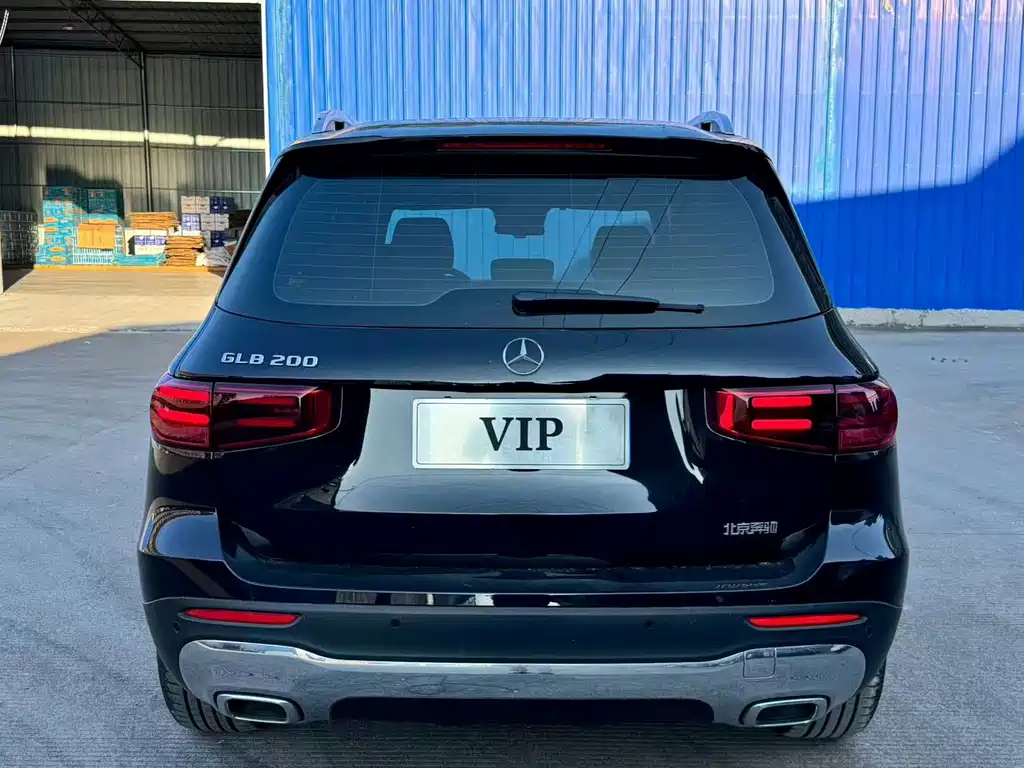 Mercedes-Benz GLB — миниатюра 4