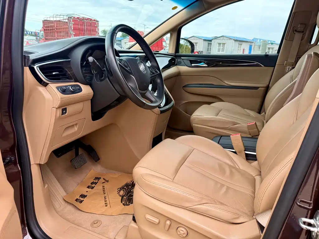 Buick GL8 — миниатюра 4