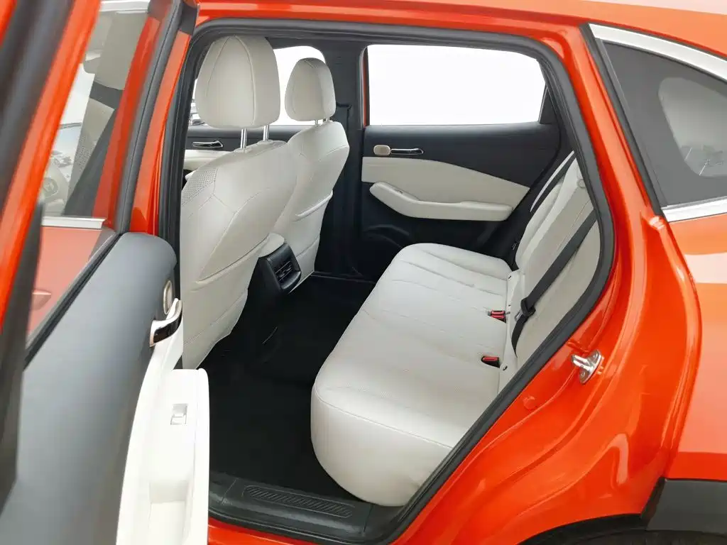 Baojun Yunhai — миниатюра 15