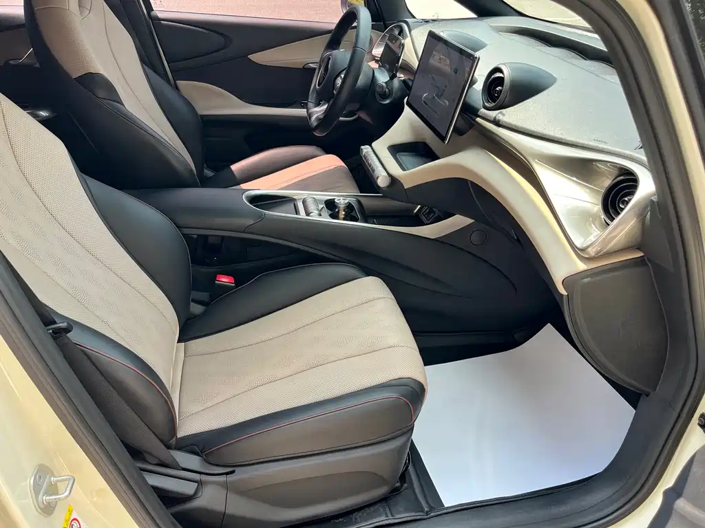 BYD Dolphin — миниатюра 11
