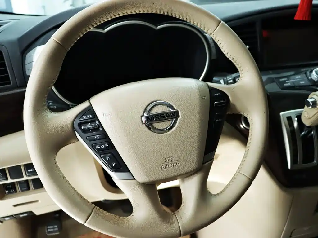 Nissan Quest — миниатюра 14