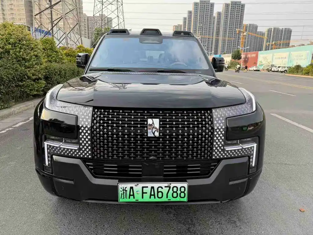 Yangwang U8 L