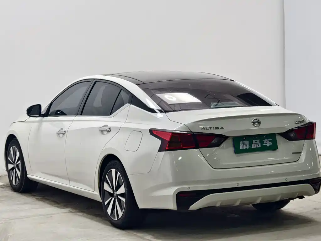 Nissan Teana — миниатюра 6