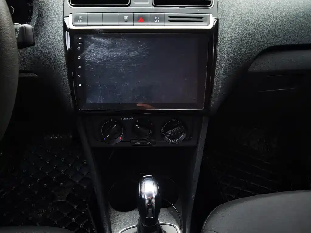 Volkswagen Polo — миниатюра 15