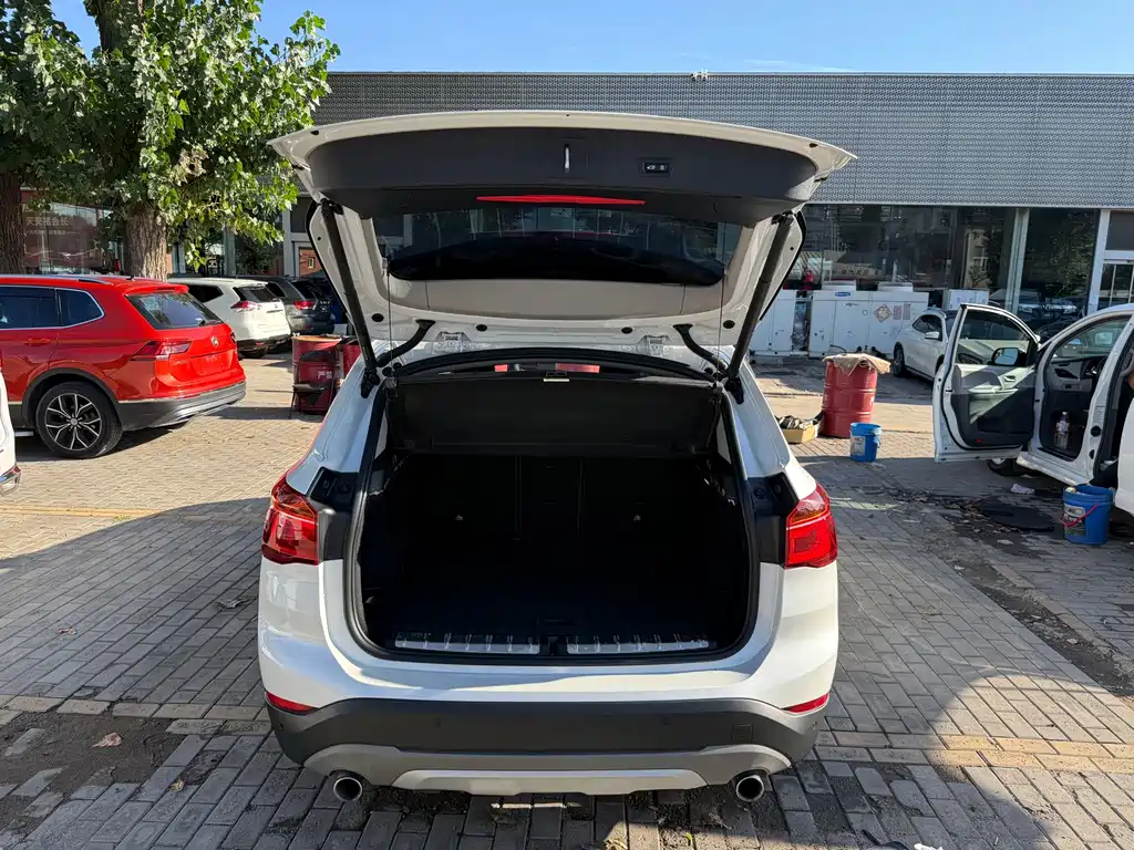 BMW X1 — миниатюра 12
