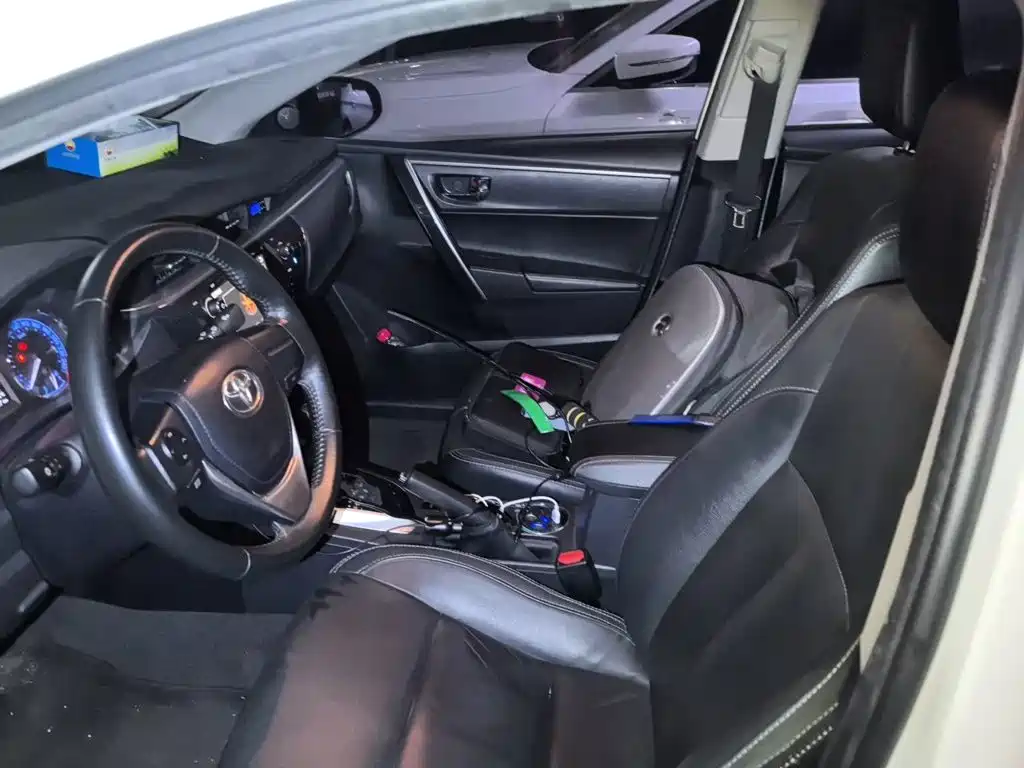 Toyota Corolla — миниатюра 8
