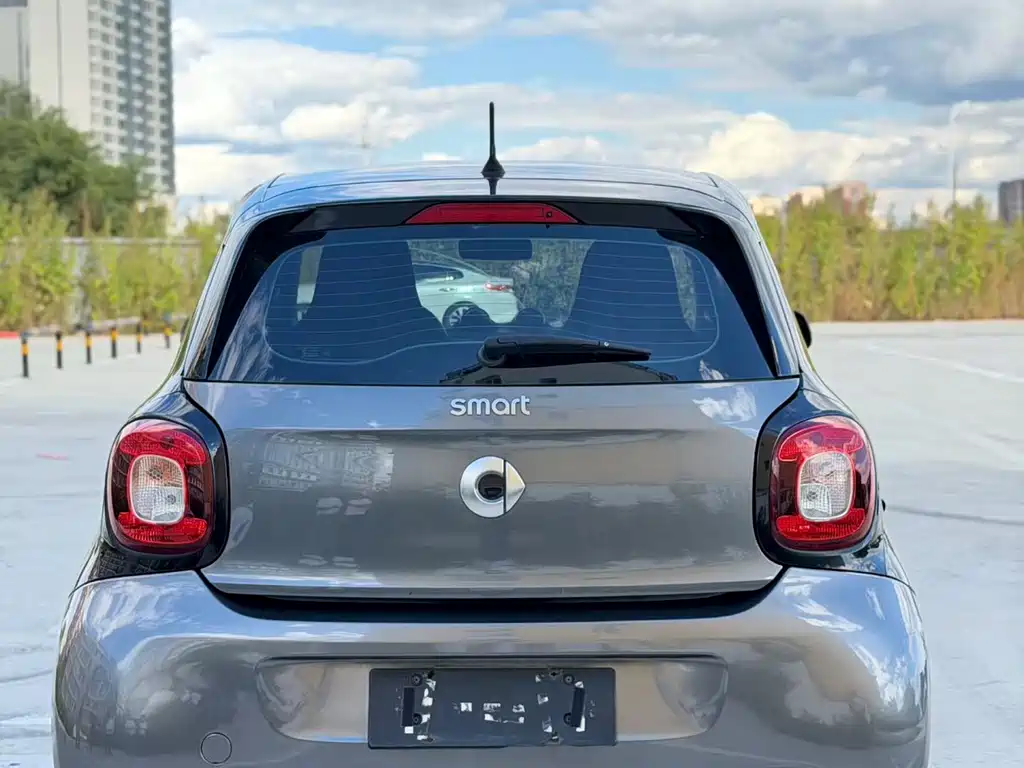 smart Smart Forfour — миниатюра 5