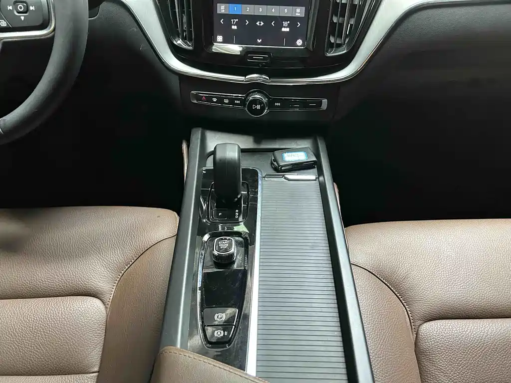 Volvo XC60 — миниатюра 2