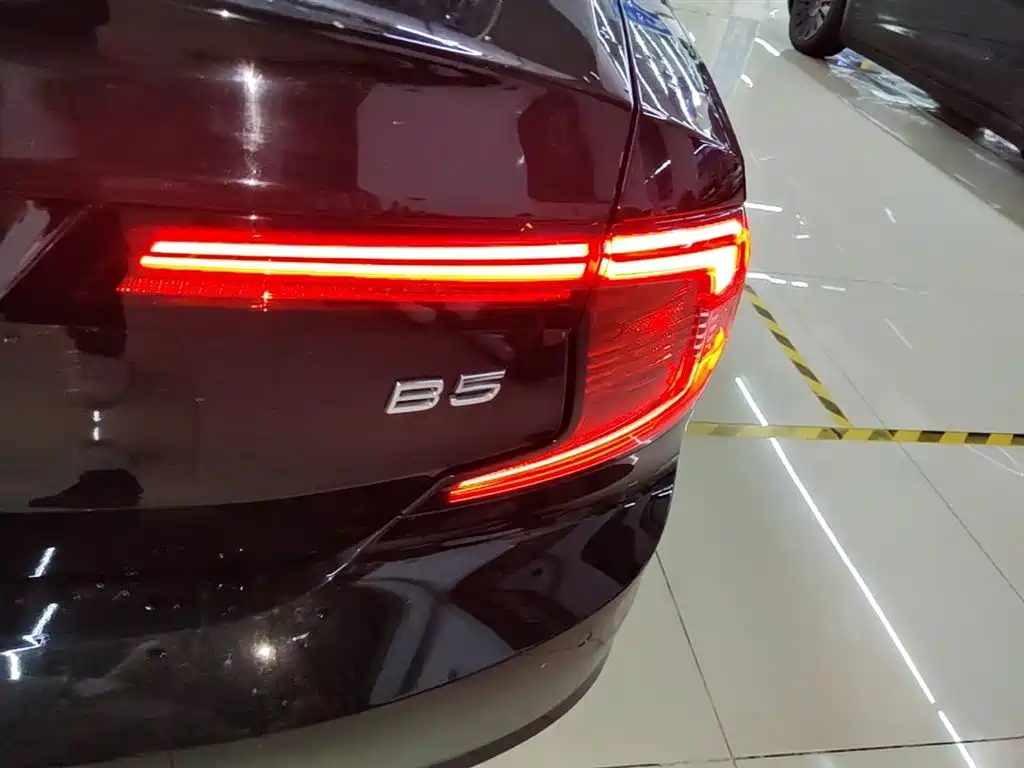 Volvo S90 2021 B5 Luxury