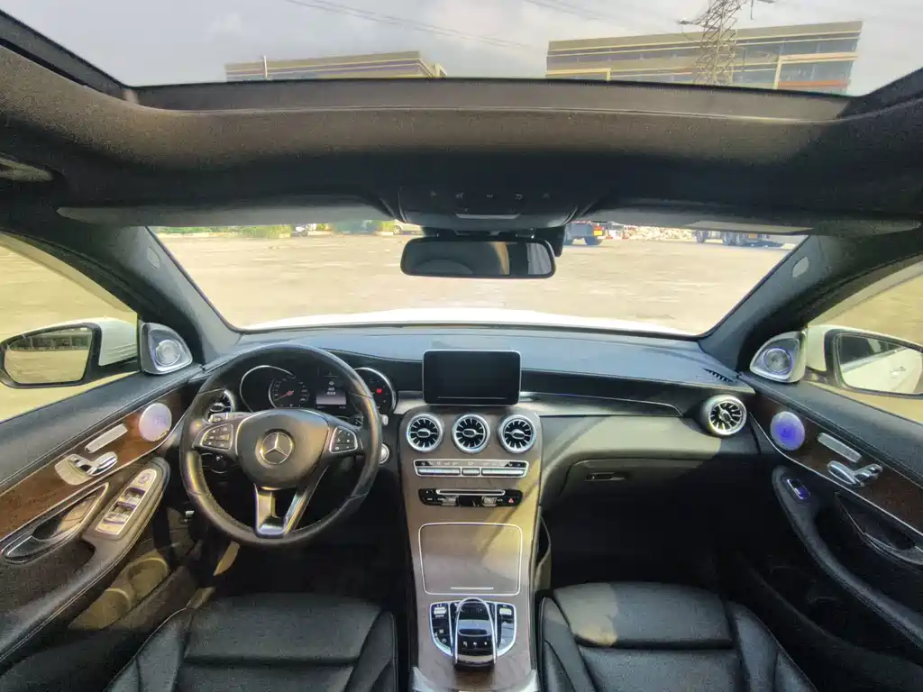 Mercedes-Benz GLC — миниатюра 12