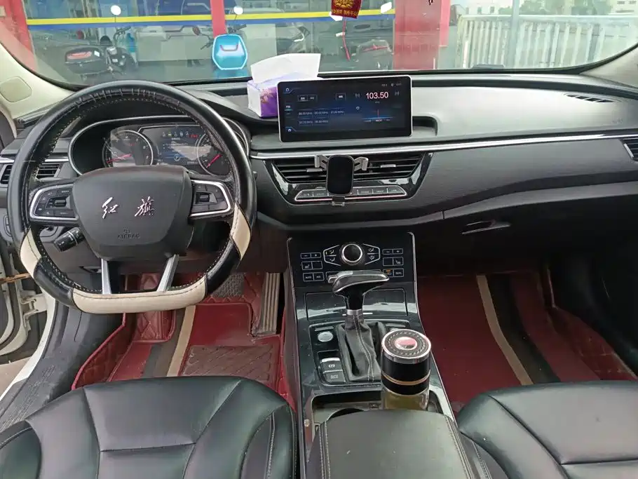 Hongqi Hongqi H5 — миниатюра 12