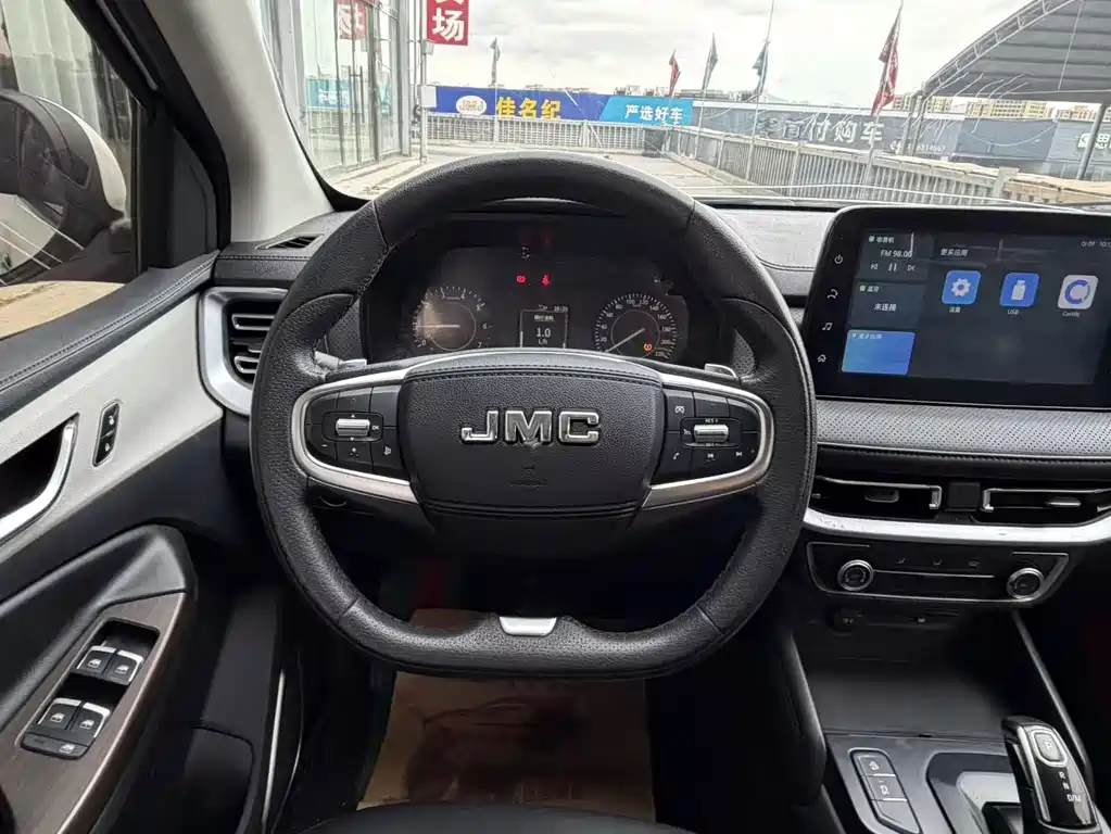 JMC Yuhu 7 — миниатюра 9