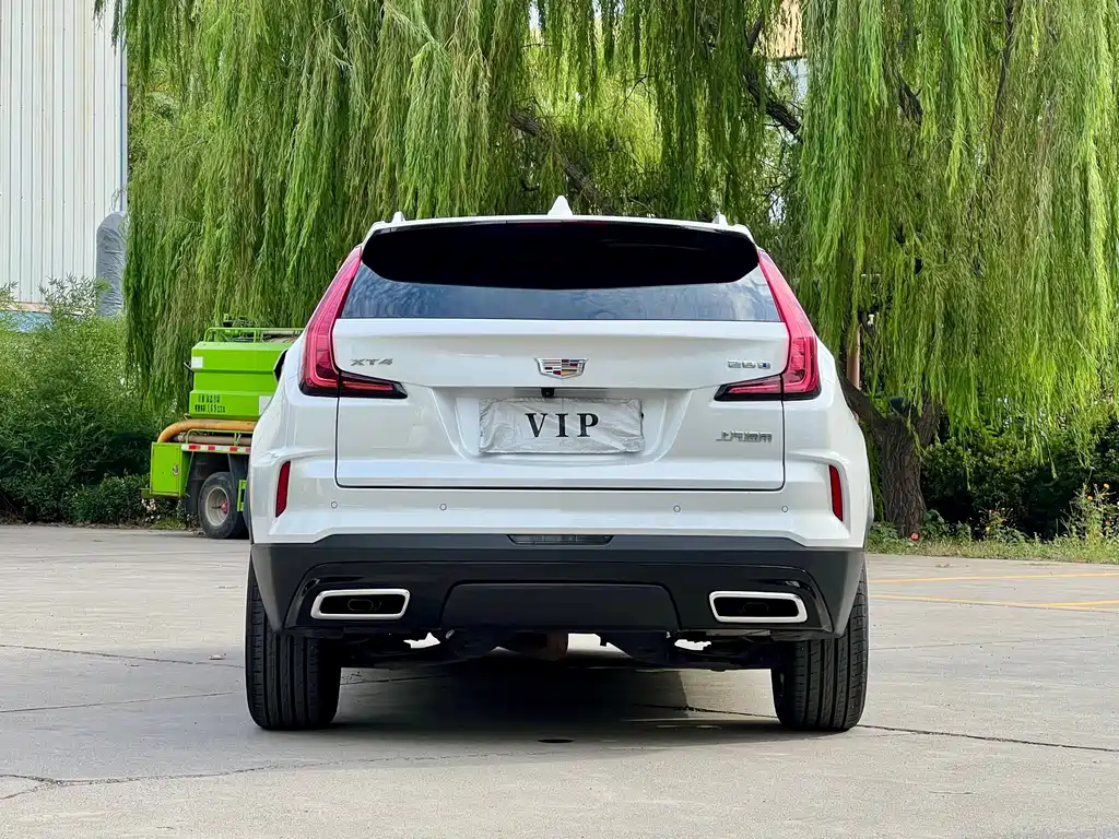 Cadillac XT4 — миниатюра 5