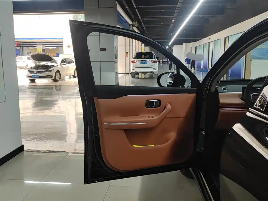 Leapmotor C16 2026 280 6 мест