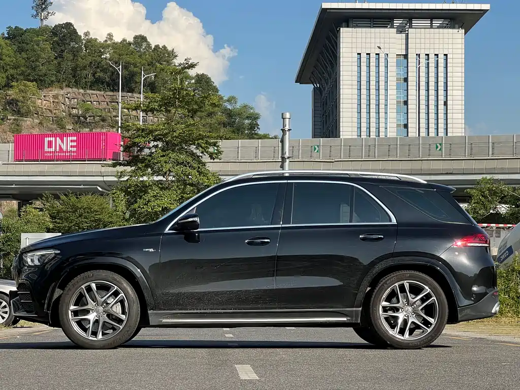 Mercedes-Benz GLE AMG — миниатюра 16