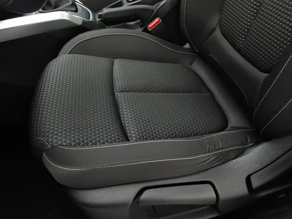Renault Kadjar — миниатюра 20