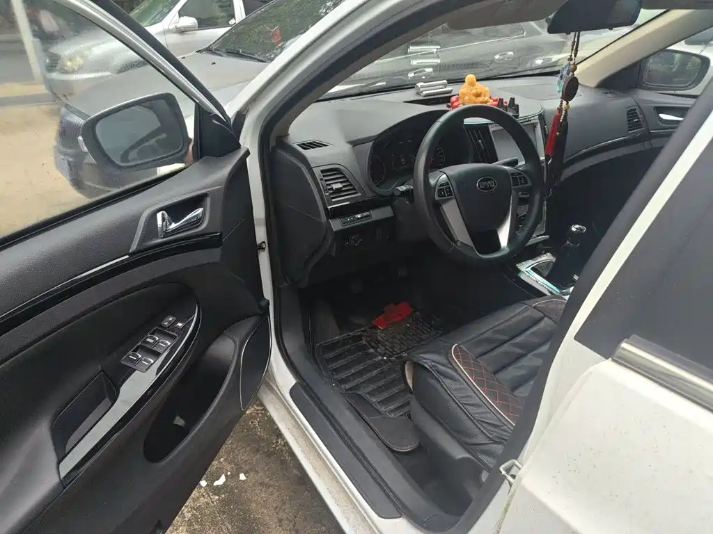 BYD Surui — миниатюра 17