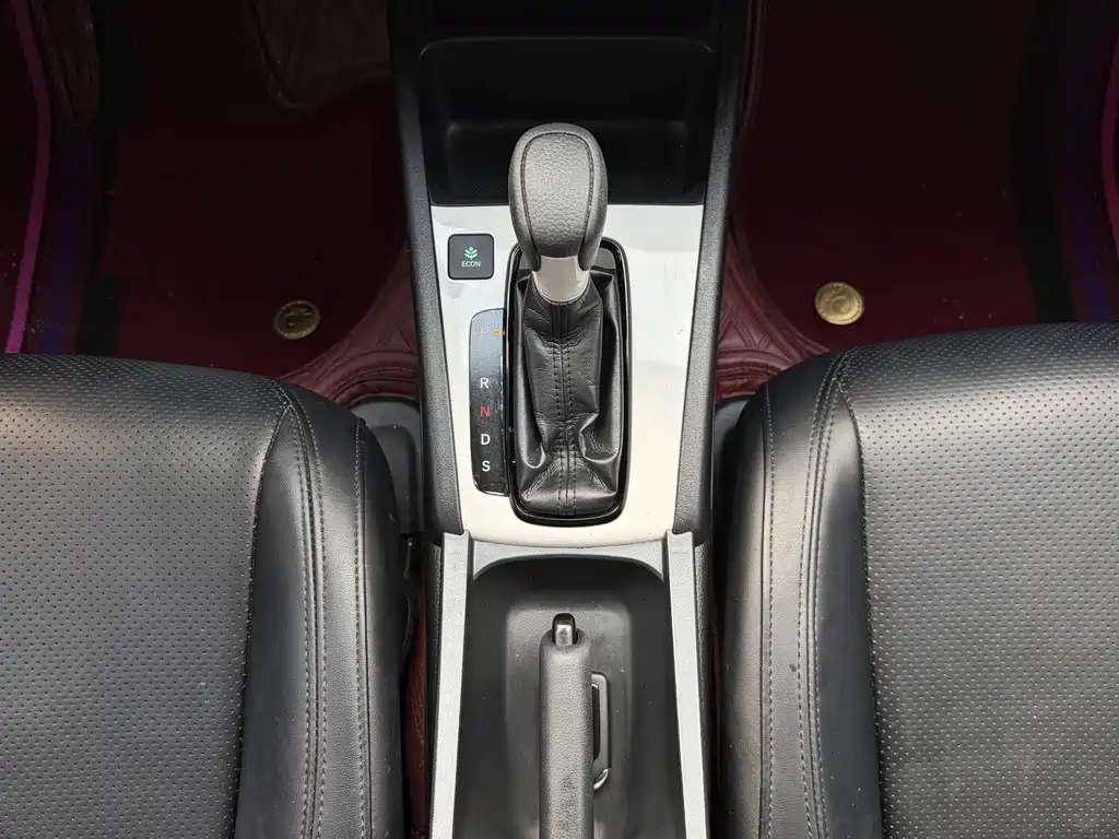 Honda Fit — миниатюра 14