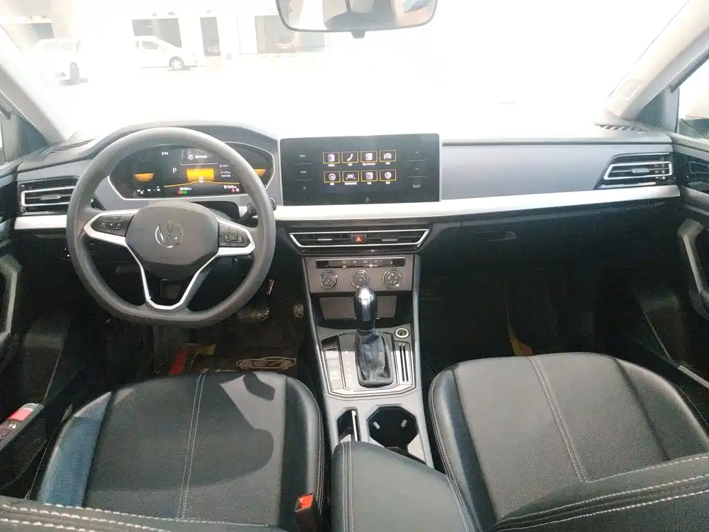 Volkswagen Lavida — миниатюра 10