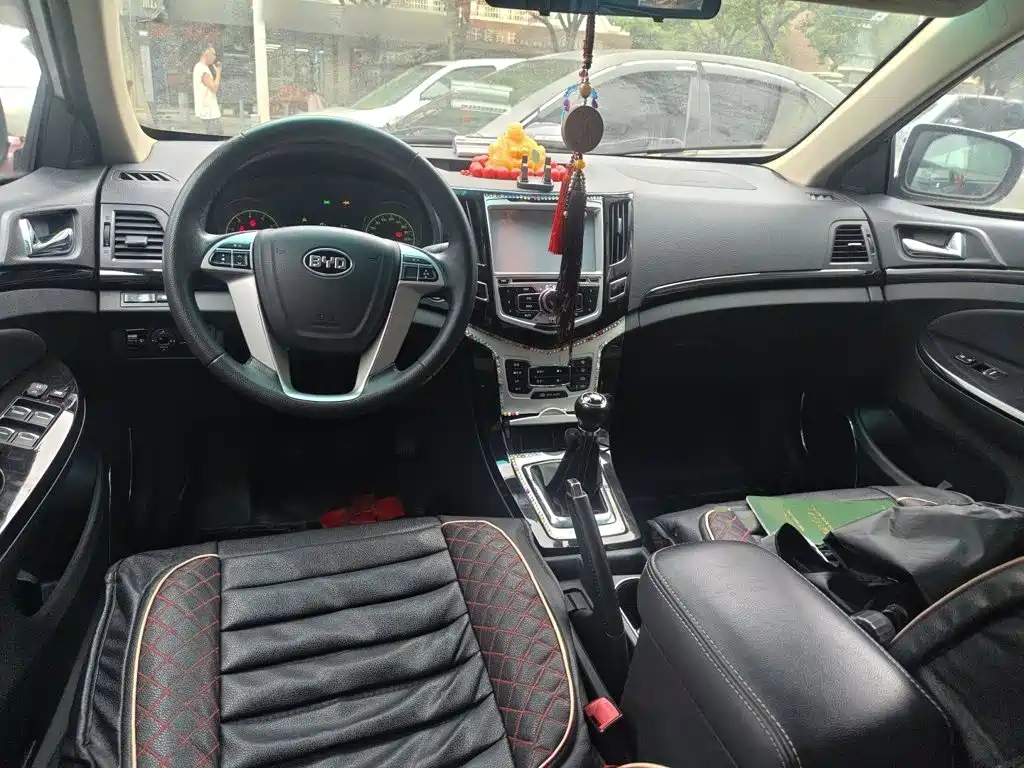 BYD Surui — миниатюра 10