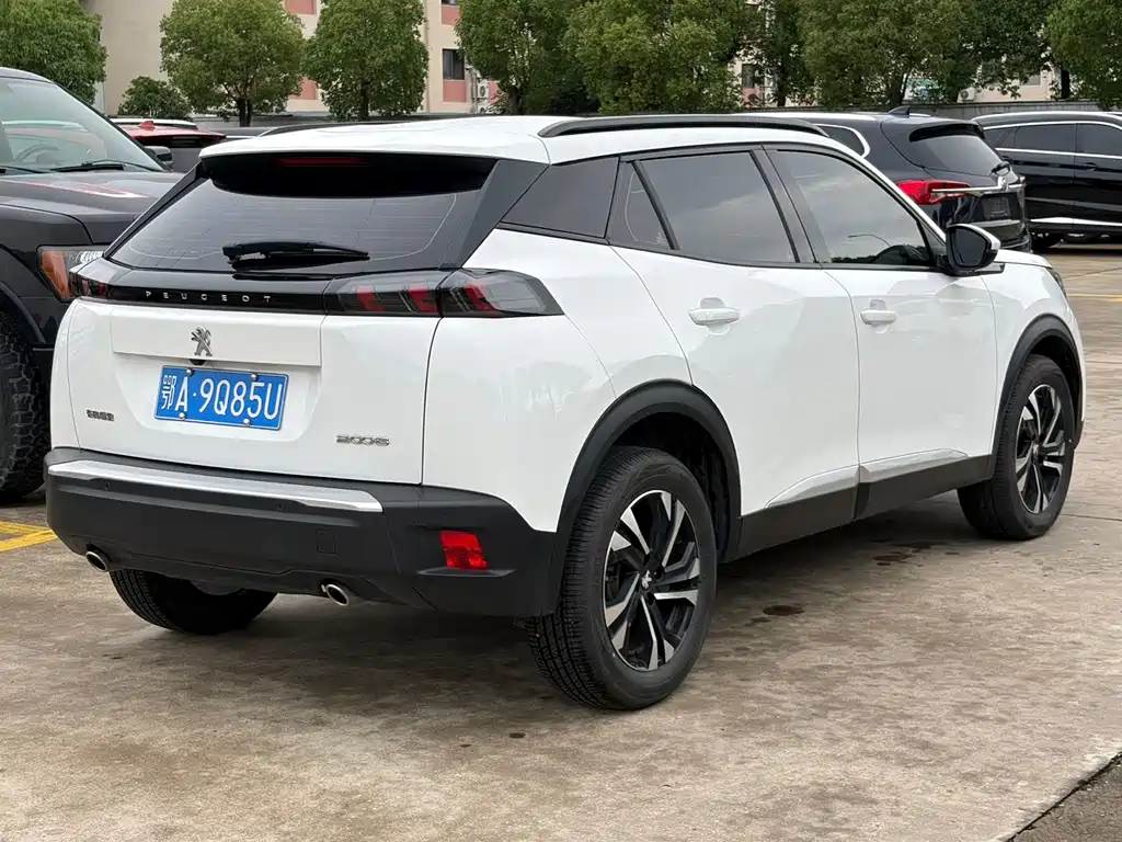 Peugeot 2008 — миниатюра 4