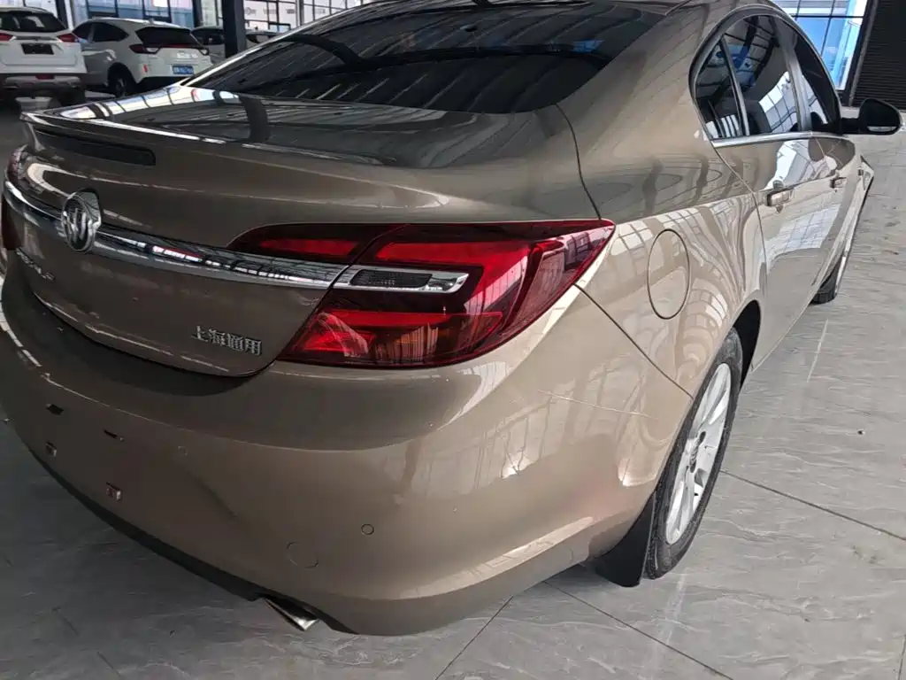 Buick Regal — миниатюра 8