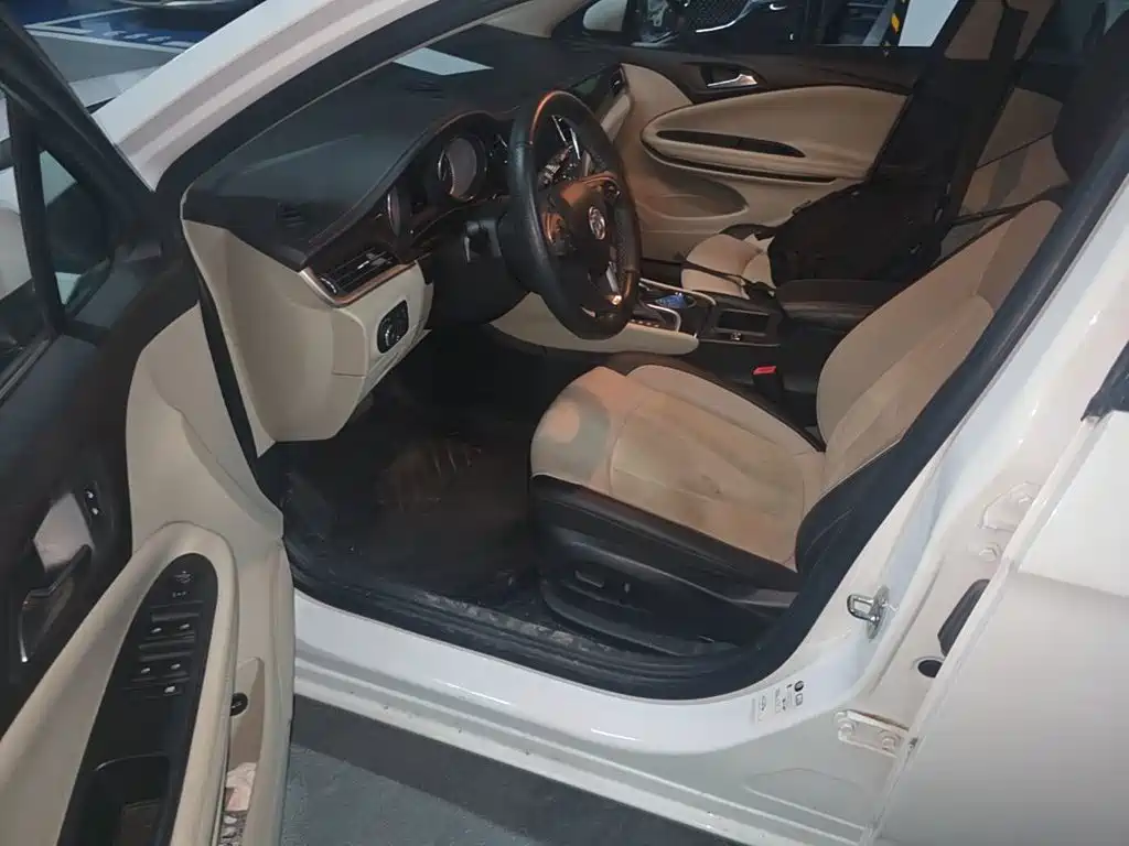 Buick Verano — миниатюра 15