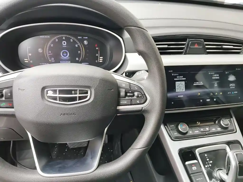 Geely Boyue — миниатюра 10