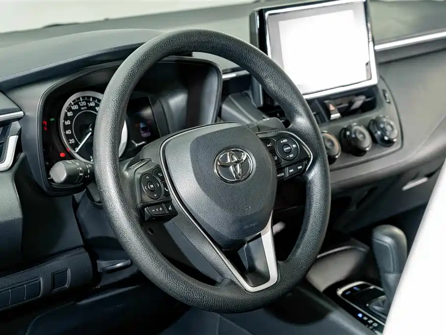 Toyota Corolla — миниатюра 10