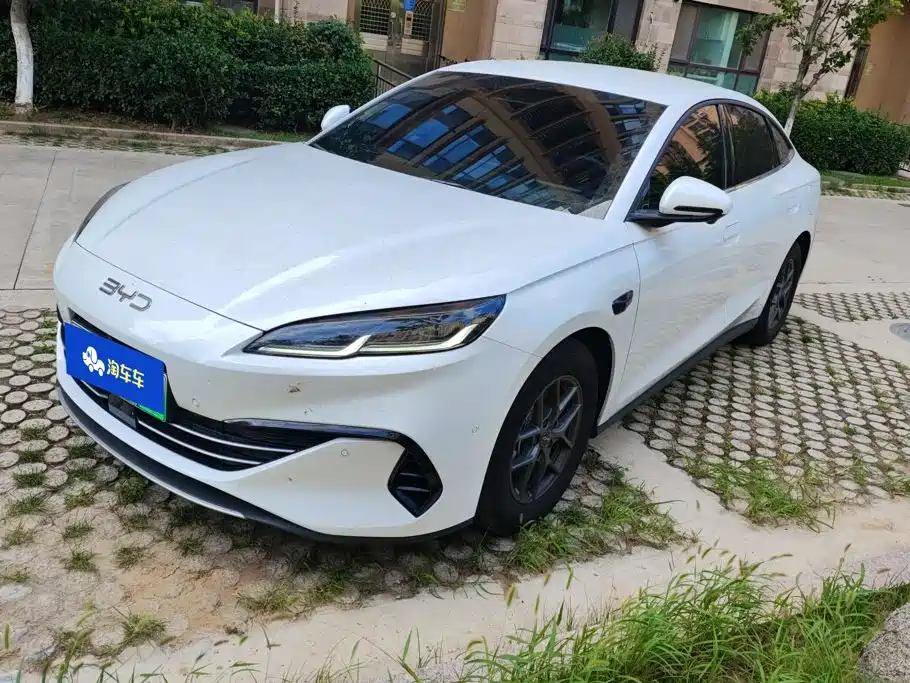 BYD Seal 06