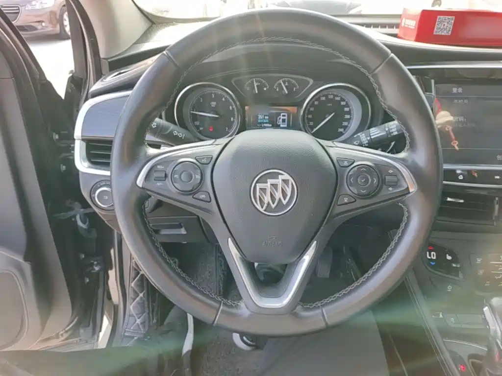 Buick Envision Plus — миниатюра 11