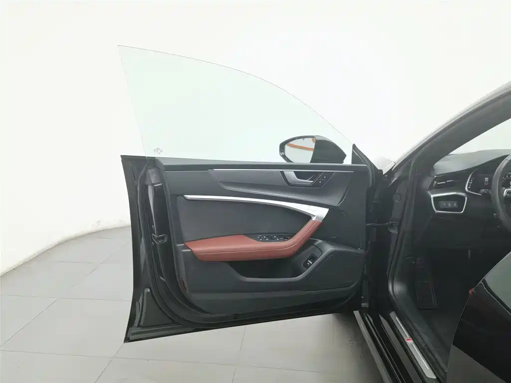 Audi A7L 2024 45 TFSI quattro