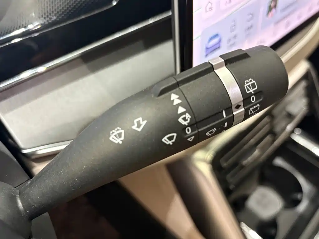 BYD Tang New Energy — миниатюра 13