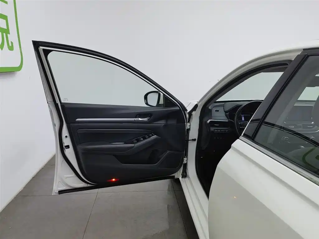 Nissan Altima 2020 2.0T XL Upper AD1 Smart