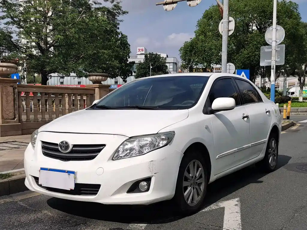 Купить Toyota Corolla