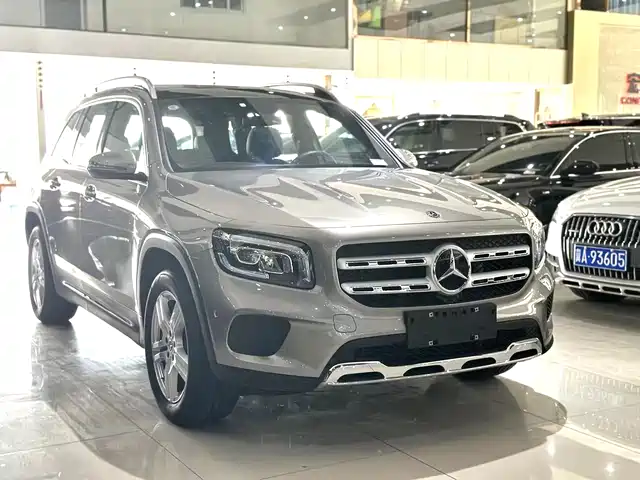 MERCEDES-BENZ GLB 2020