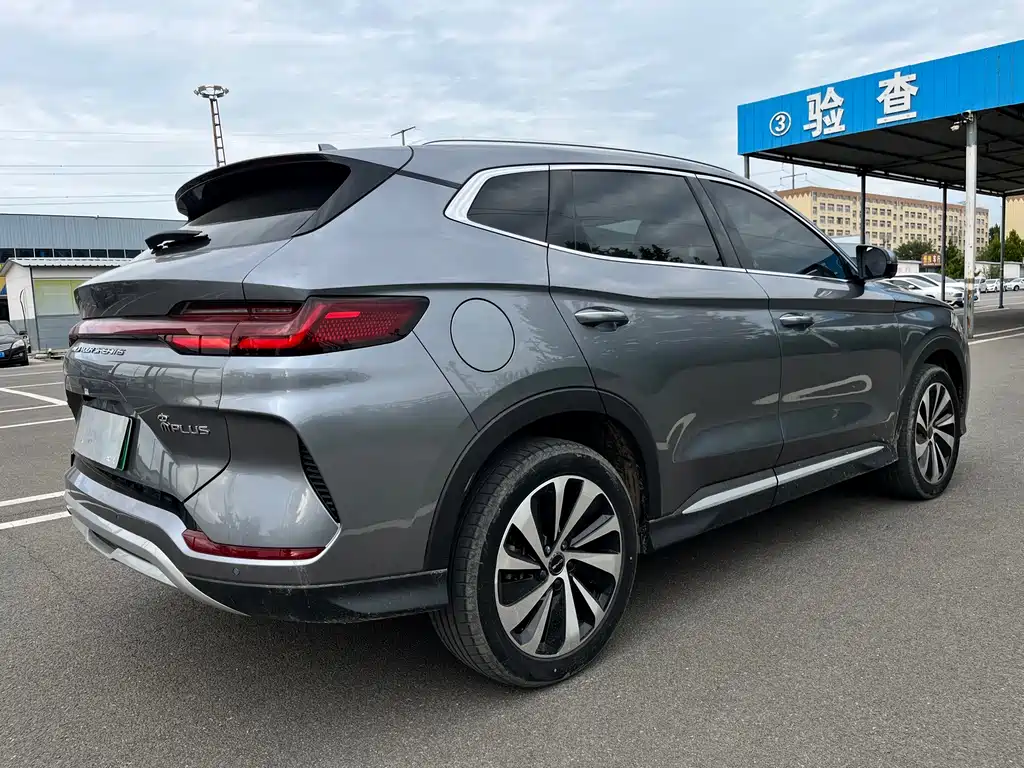 BYD PLUS New Energy — миниатюра 17