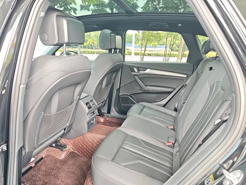 Audi Q5L 2024 45 TFSI Luxury